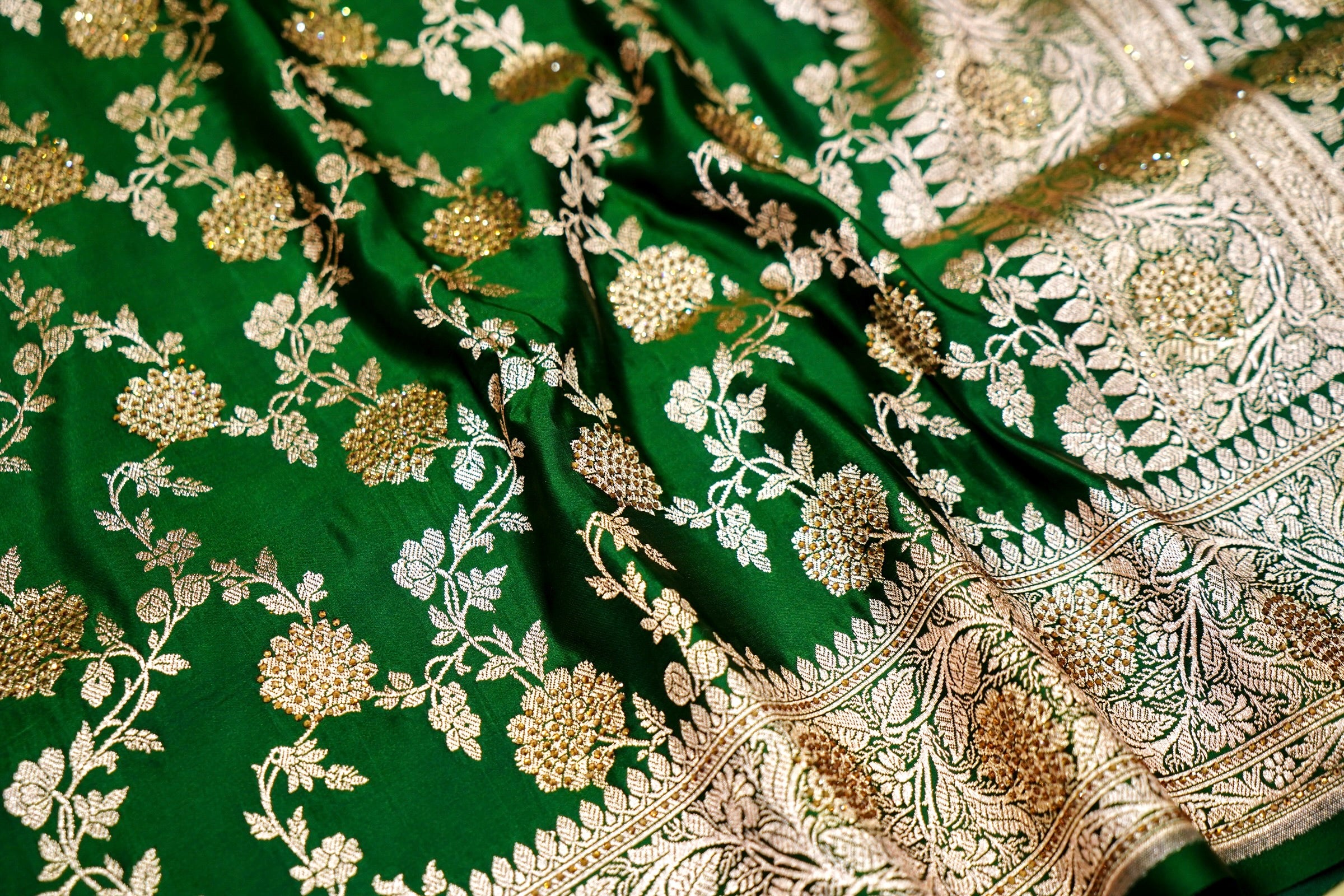 Emerald Green Banarasi Mashru Saree - Image 5