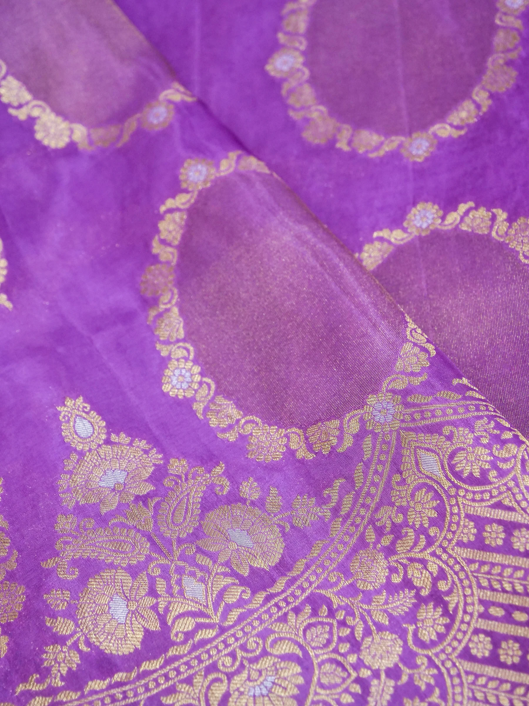 Lavender Banarasi Silk Saree - Image 4