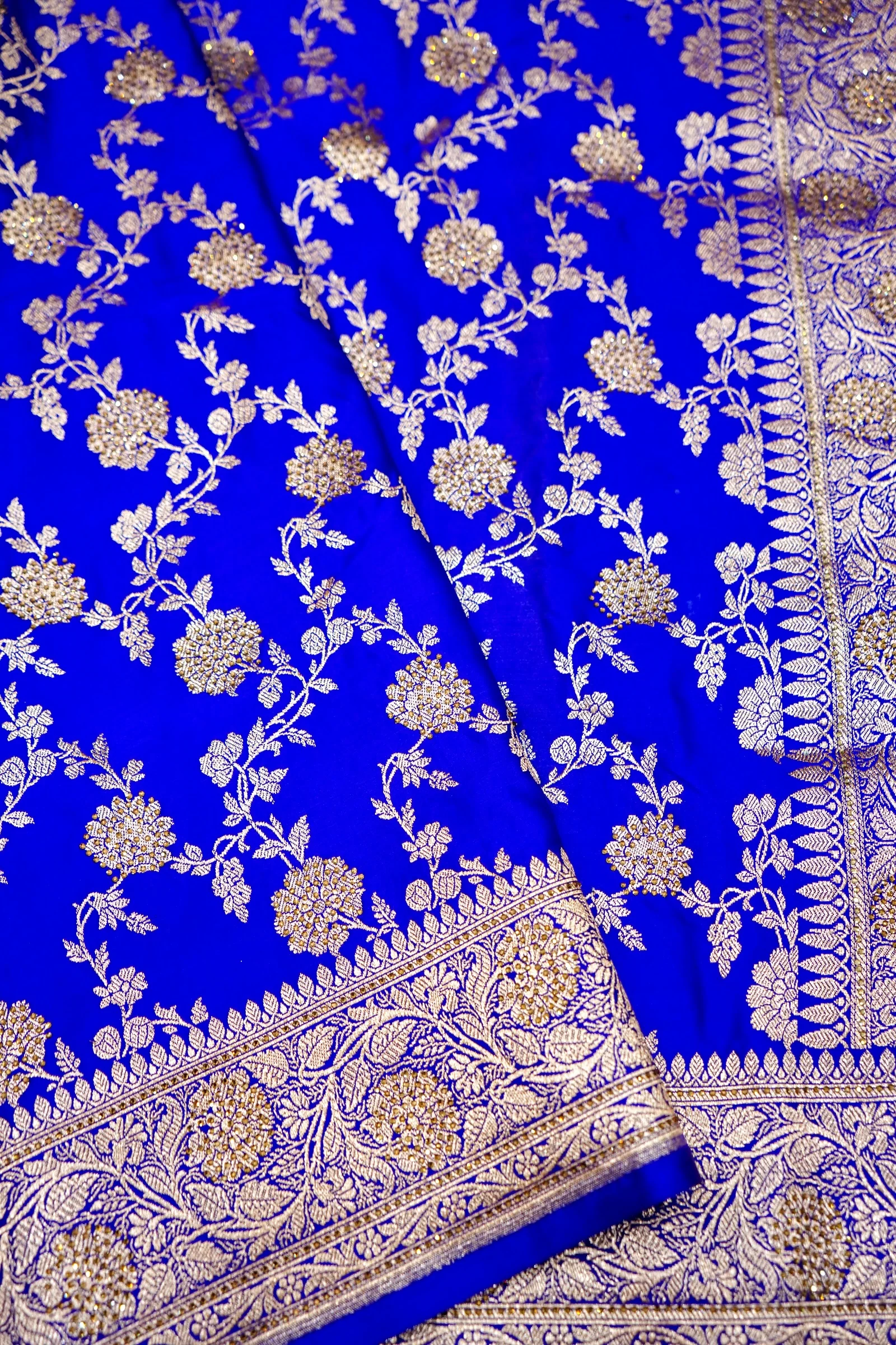 Royal Electric Blue Banarasi Mashru Silk Saree - Image 3