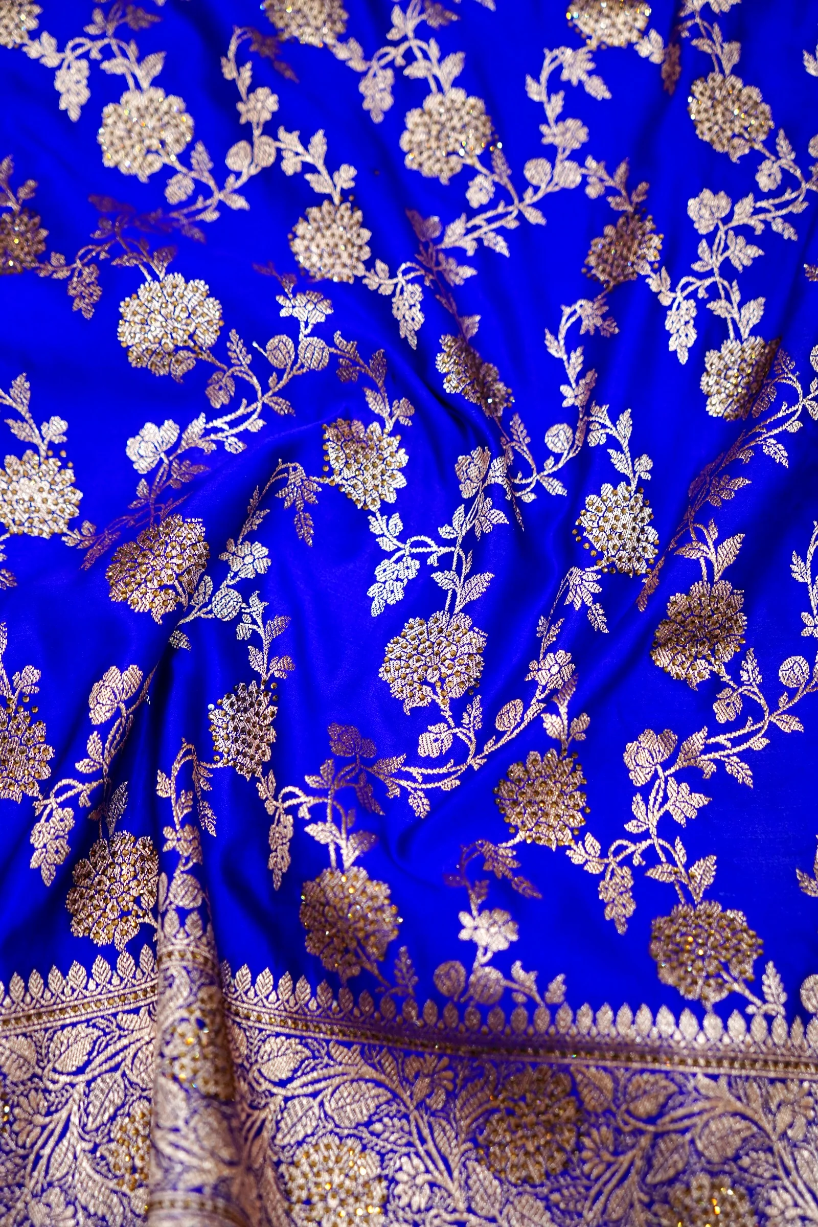 Royal Electric Blue Banarasi Mashru Silk Saree - Image 4