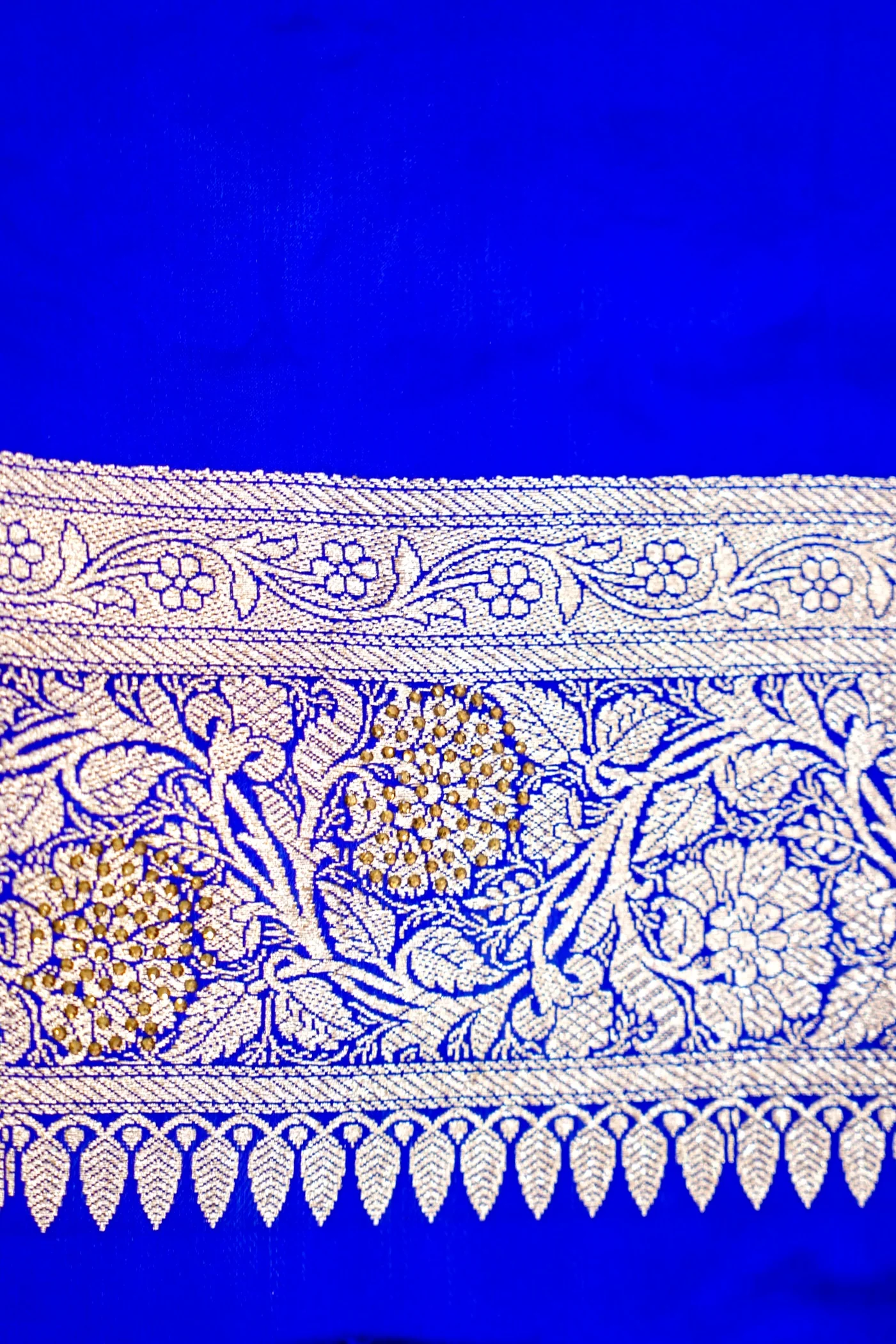 Royal Electric Blue Banarasi Mashru Silk Saree - Image 9
